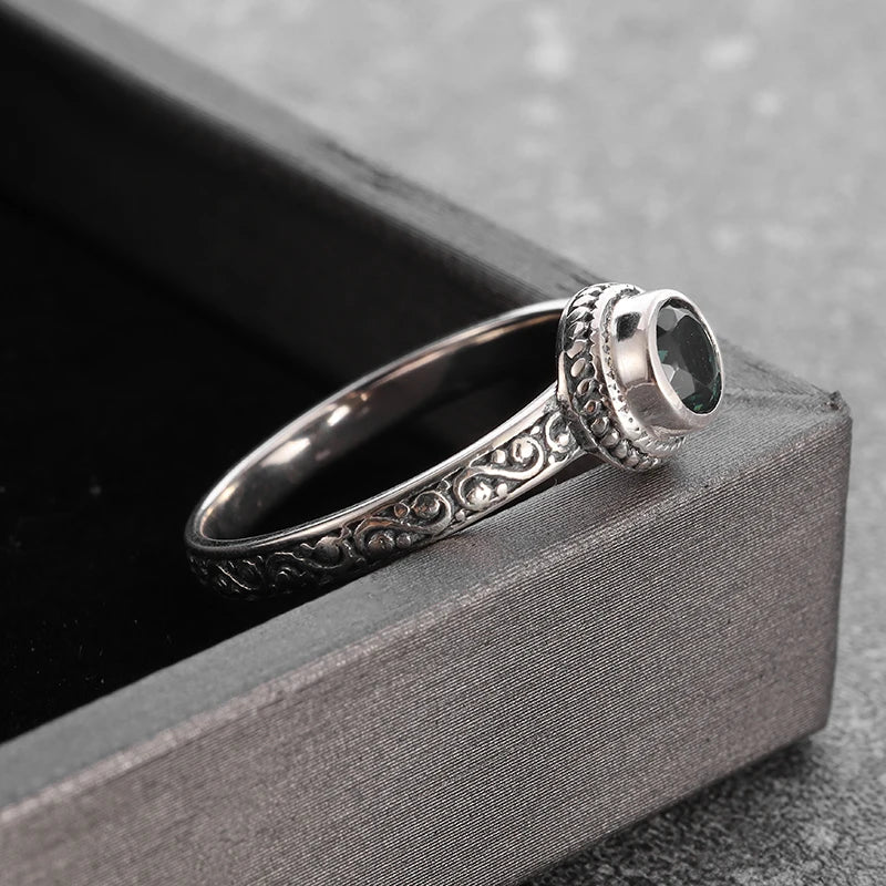 Vintage Zircon Ring – Classic Charm Party & Gift Ring